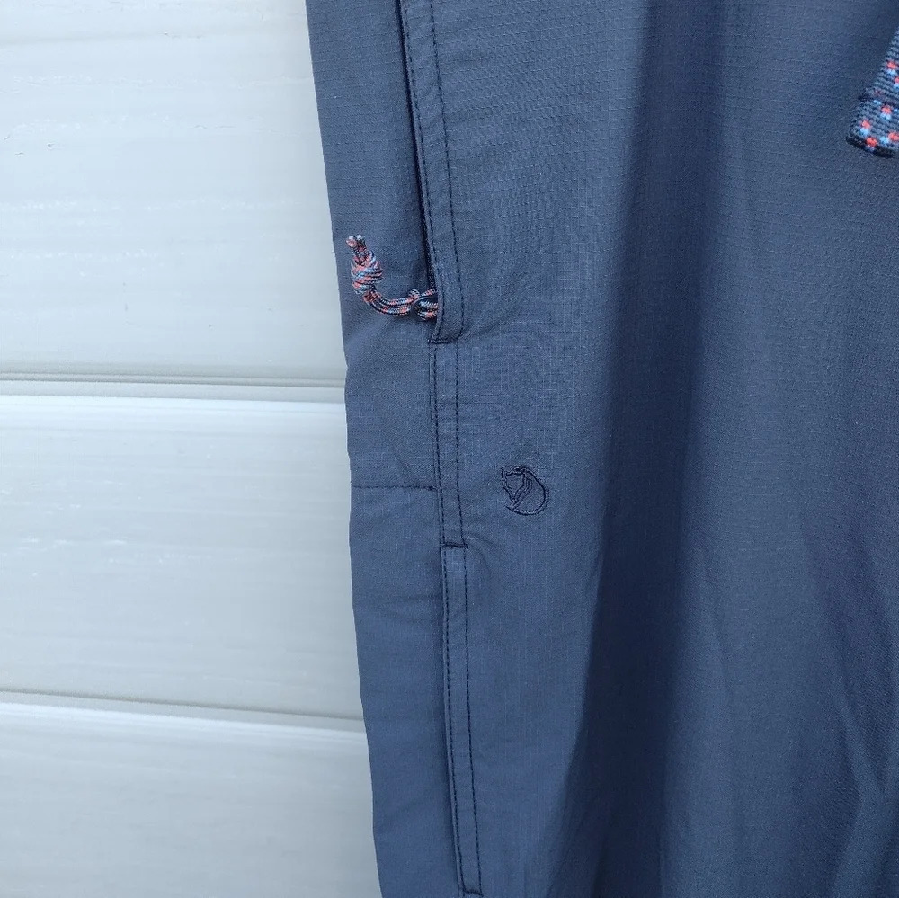 Fjallraven Womens High Coast Trail Trousers Navy Size 34. - Picture 3 of 8